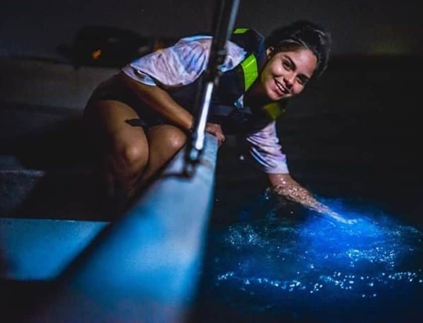 Bioluminescent plankton: how to experience Isla Múcura’s most magical night