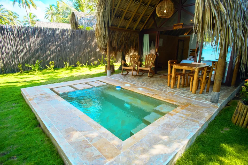 Bungalow Deluxe Pool frente al mar