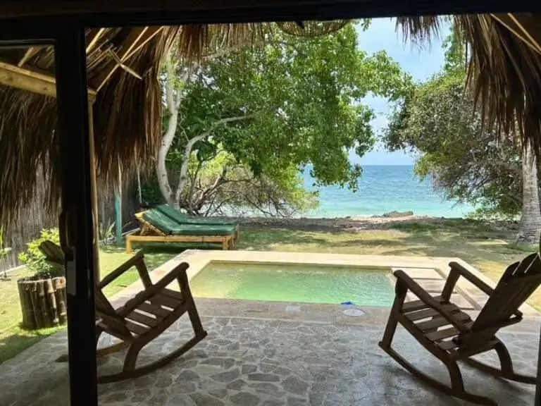 Oceanfront Deluxe Pool Bungalow